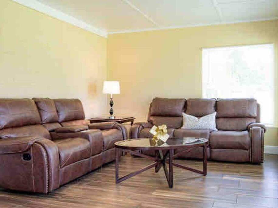 3Bdr2Bath Home In Lutz Close To Tampa, 20 Min To Stadium, Airport エクステリア 写真