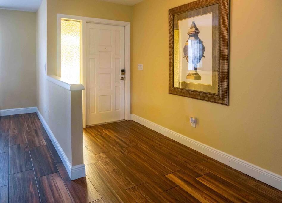 3Bdr2Bath Home In Lutz Close To Tampa, 20 Min To Stadium, Airport エクステリア 写真